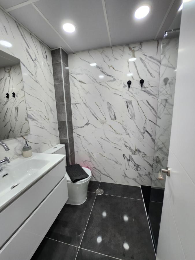 M-A Apartamento Carnicer Madrid Eksteriør billede